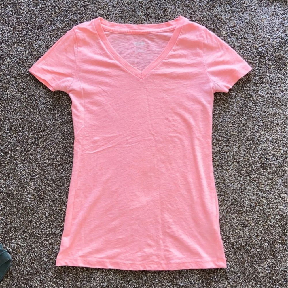V Neck T Shirts
